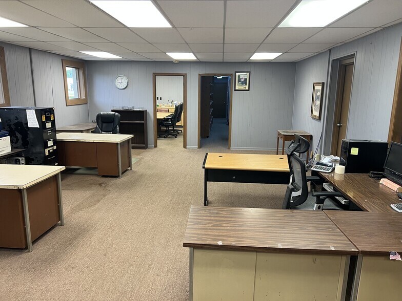 496-544 E Industrial Way, Macon-Bibb, GA à louer - Photo de l’immeuble – Image 2 sur 6