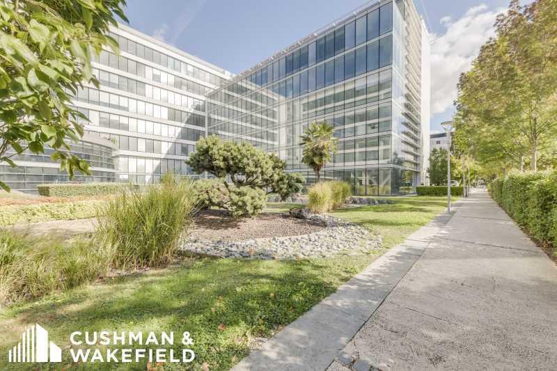 42 Rue D'Arcueil, Rungis à louer Photo de l’immeuble– Image 1 sur 12