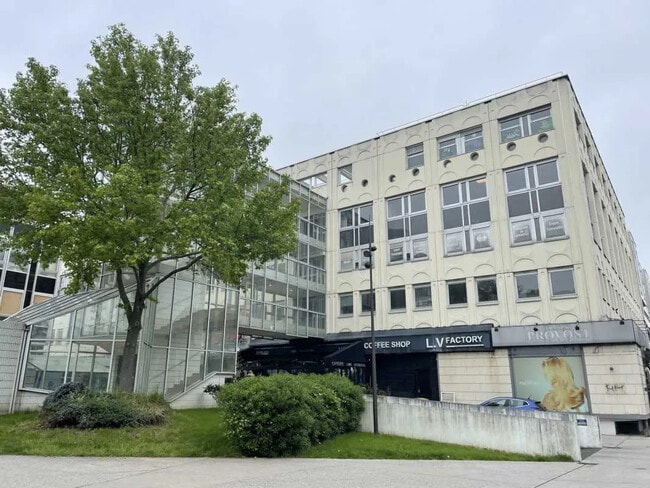 Plus de détails pour Bureau à louer