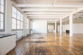 220 36th St, Brooklyn, NY à louer Photo intérieure– Image 1 sur 2