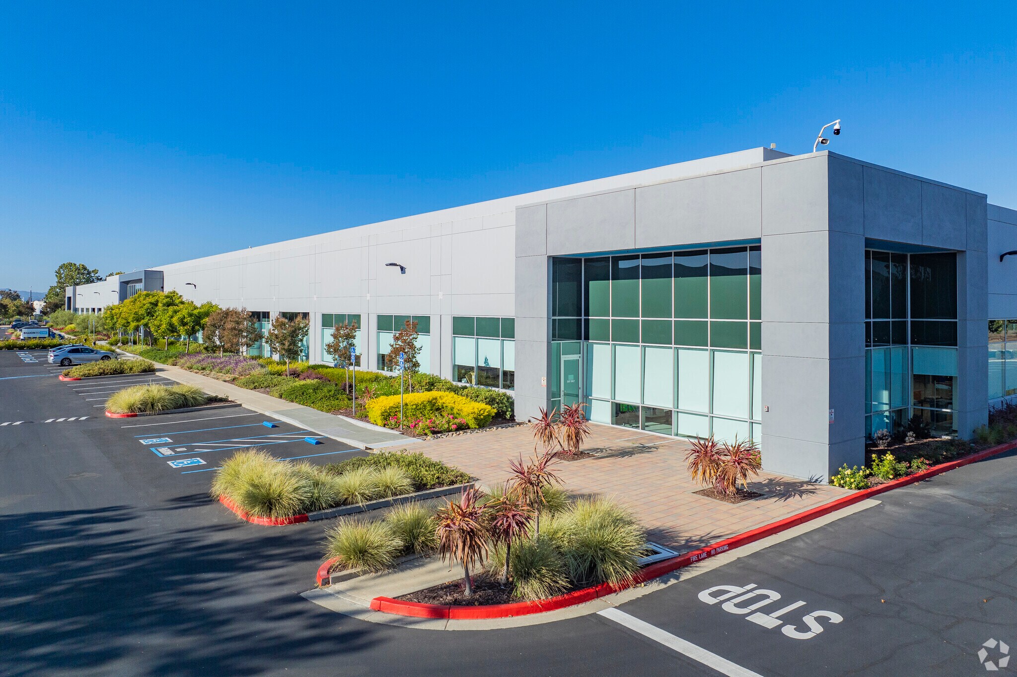 3260 Whipple Rdg, Union City, CA à louer Photo principale– Image 1 sur 16