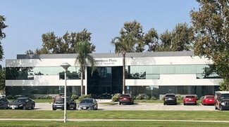 Plus de détails pour 242 E Airport Dr, San Bernardino, CA - Bureau/Médical à louer