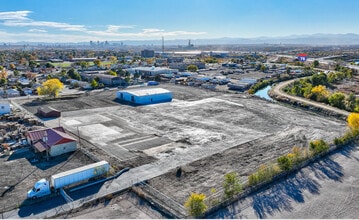 7563 Dahlia St, Commerce City, CO à louer Aérien– Image 1 sur 9