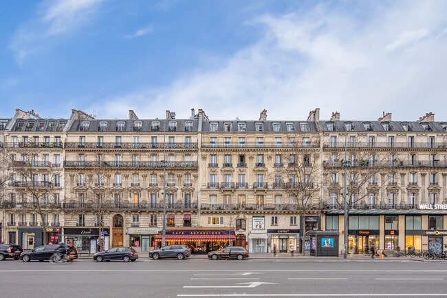 Plus de détails pour 11 Place De La République, Paris - Bureau à vendre
