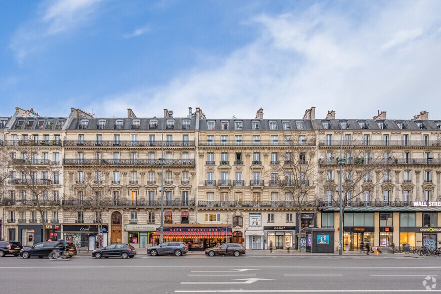 11 Place De La République, Paris à vendre - Photo principale – Image 1 sur 4