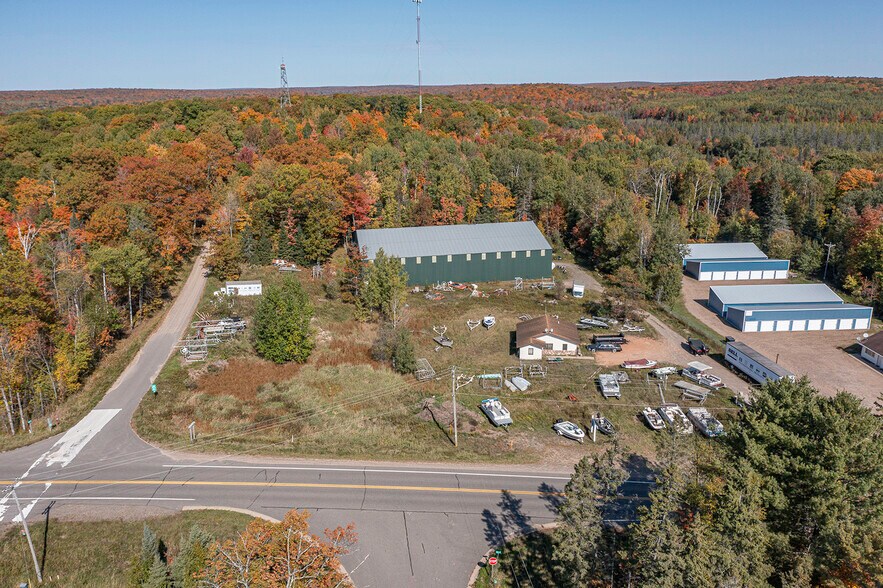 2198 State Highway 17, Phelps, WI à vendre - Photo principale – Image 1 sur 22