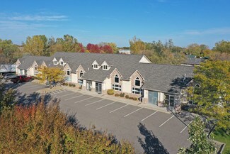 Plus de détails pour 4653 White Bear Pky, White Bear Lake, MN - Bureau à vendre