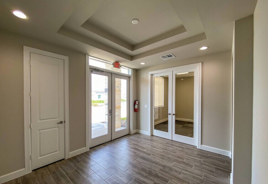 28111 Firethorne, Katy, TX à louer - Photo de l’immeuble – Image 2 sur 4