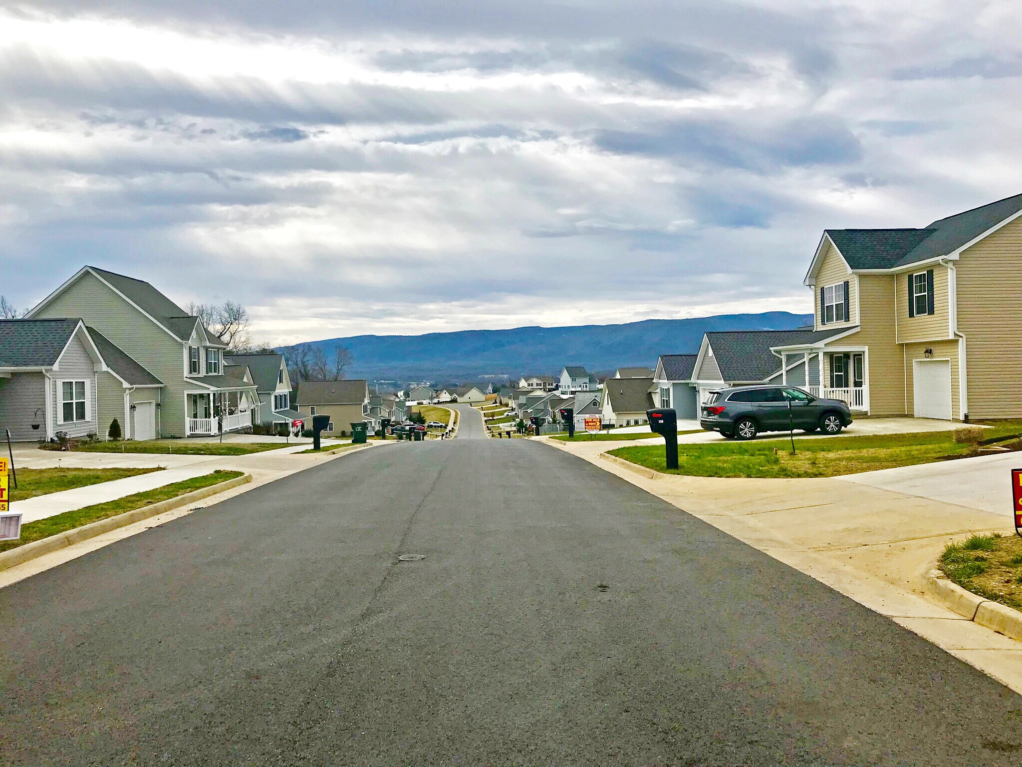 69 Upland Ct, Stuarts Draft, VA à vendre Photo principale– Image 1 sur 4