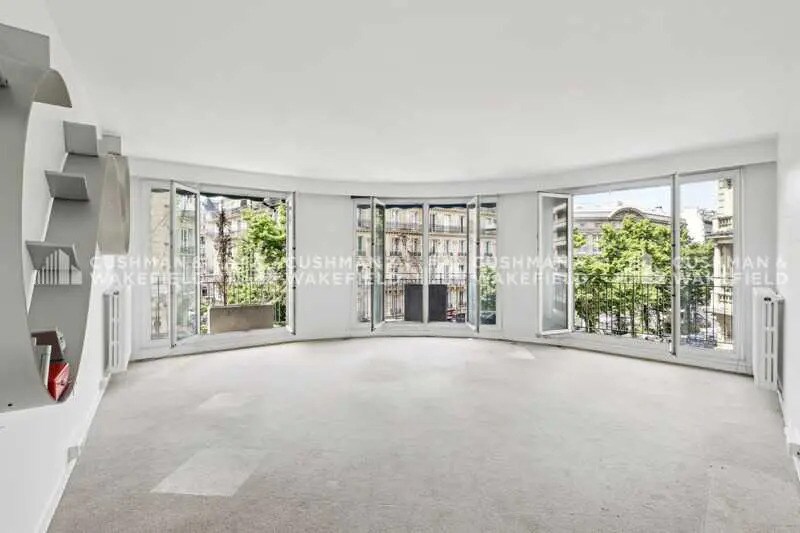 Bureau dans Paris à louer - Photo de l’immeuble – Image 2 sur 16