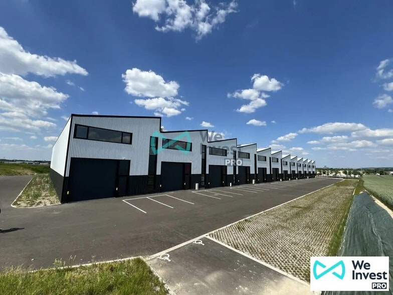Local d’activités dans Cormontreuil à louer - Photo de l’immeuble – Image 1 sur 5