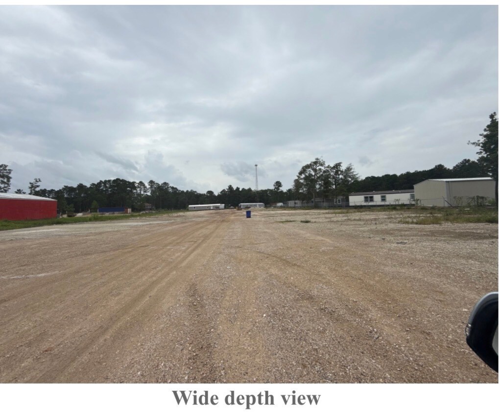 17370 Highway 105 E, Conroe, TX à louer Photo principale– Image 1 sur 4