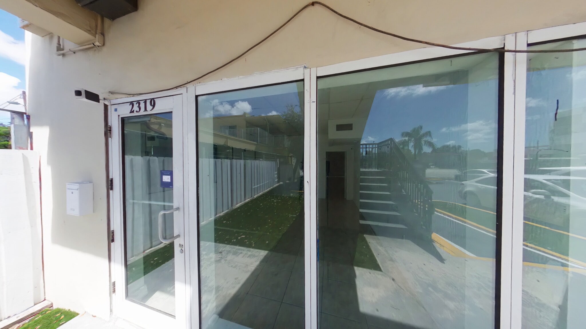 2301-2319 NW 7th St, Miami, FL à louer Photo de l’immeuble– Image 1 sur 4