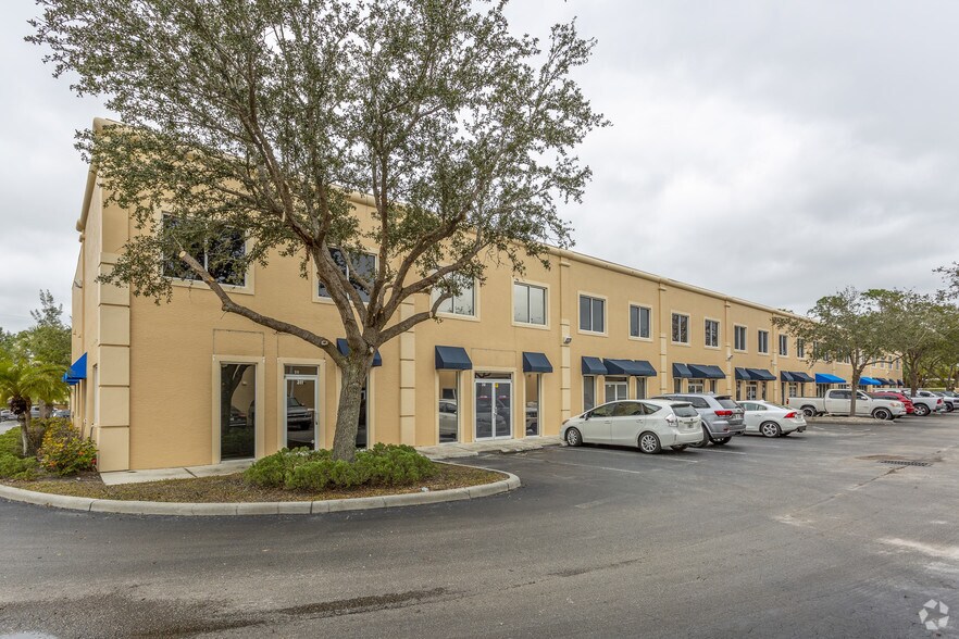 28210 Old US Highway 41, Bonita Springs, FL à vendre - Photo principale – Image 2 sur 14