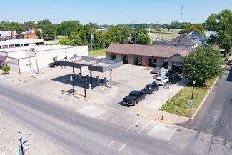 Plus de détails pour 301 W Coates St, Moberly, MO - Spécialisé à vendre