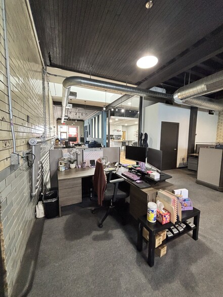 1014 Morton St, Baltimore, MD à louer - Photo intérieure – Image 3 sur 6