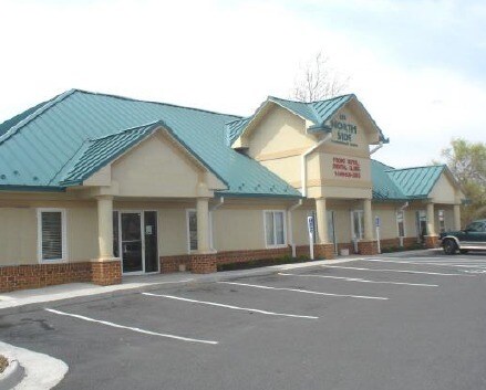 1516 N Shenandoah Ave, Front Royal, VA à louer - Photo de l’immeuble – Image 2 sur 8