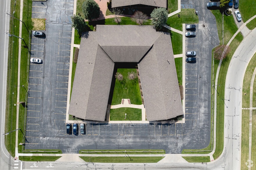 2735 N Holland Sylvania Rd, Toledo, OH à vendre - Aérien – Image 3 sur 7