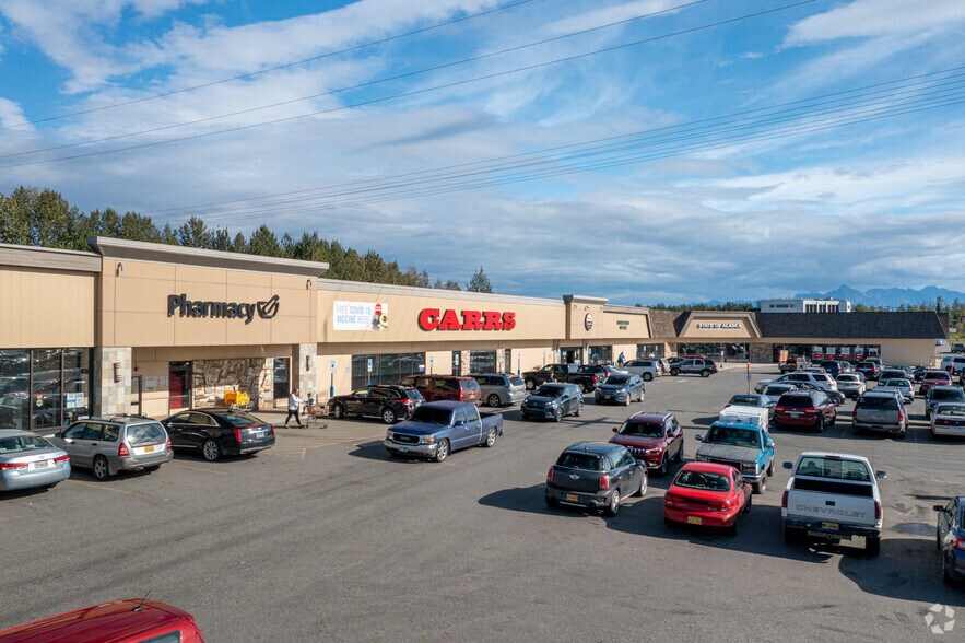 591-695 E Parks Hwy, Wasilla, AK à louer - Photo principale – Image 1 sur 3