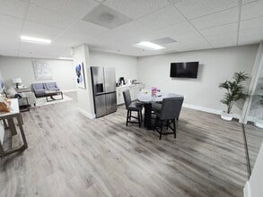 7680 Universal Blvd, Orlando, FL à louer Photo intérieure– Image 2 sur 11