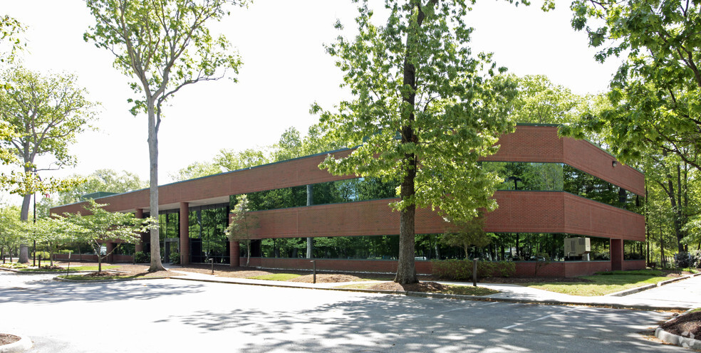 521 Butler Farm Rd, Hampton, VA à vendre - Photo de l’immeuble – Image 2 sur 6