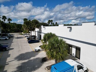 Plus de détails pour 1445 Jupiter Park Dr, Jupiter, FL - Industriel/Logistique à louer