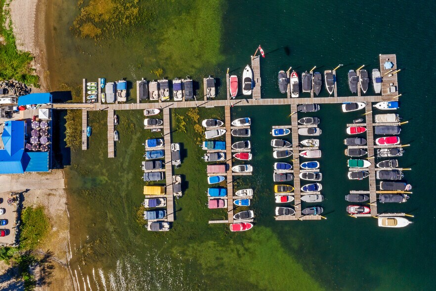 2886 Marine Dr, Blind Bay, BC à vendre - Photo de l’immeuble – Image 3 sur 48