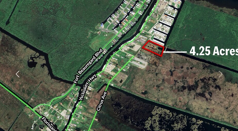 Shell Beach Waterfront, Saint Bernard, LA à vendre - Photo principale – Image 1 sur 1