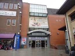 Richmond Centre, Londonderry à louer - Photo principale – Image 1 sur 4