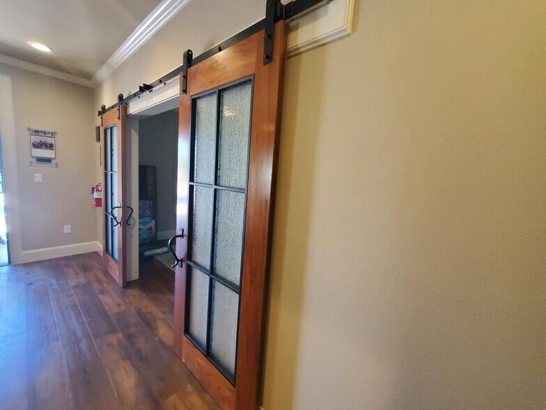 420 Johnson Rd, Keller, TX à louer - Photo intérieure – Image 2 sur 25