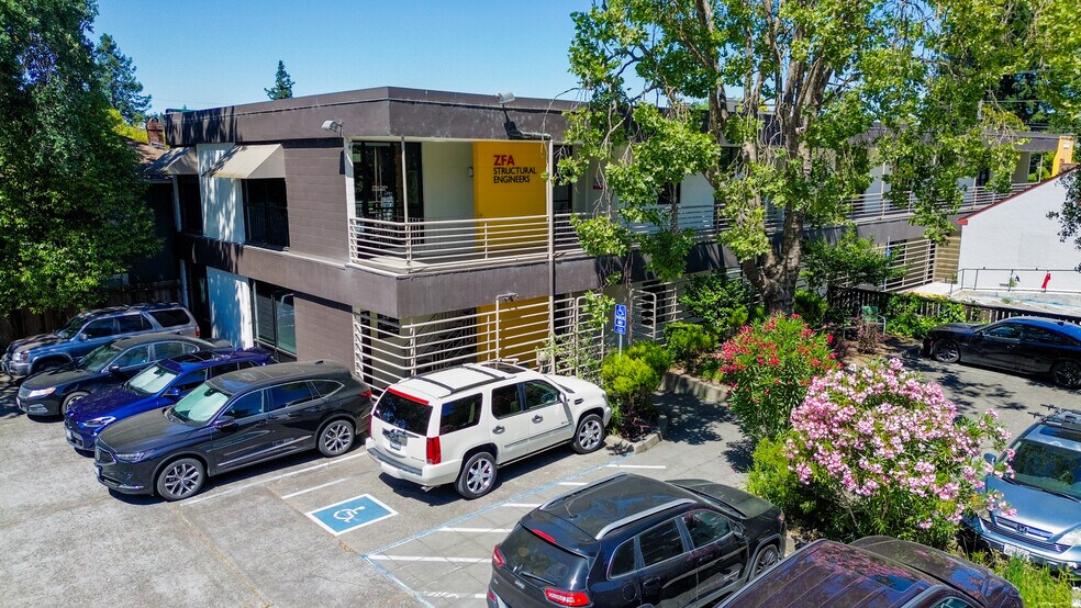 1212 4th St, Santa Rosa, CA à louer - Photo de l’immeuble – Image 2 sur 4