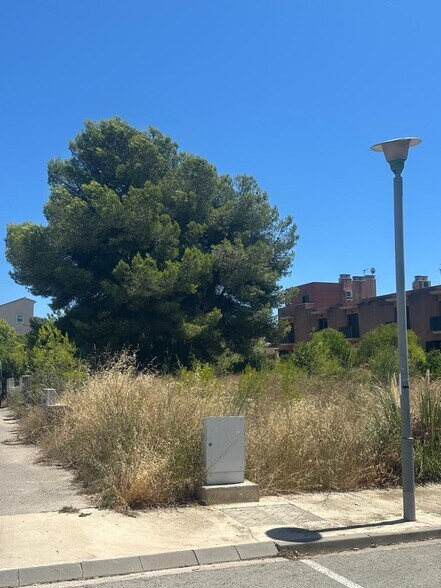 Terrain dans El Vendrell, Tarragona à vendre - Photo de l’immeuble – Image 1 sur 3