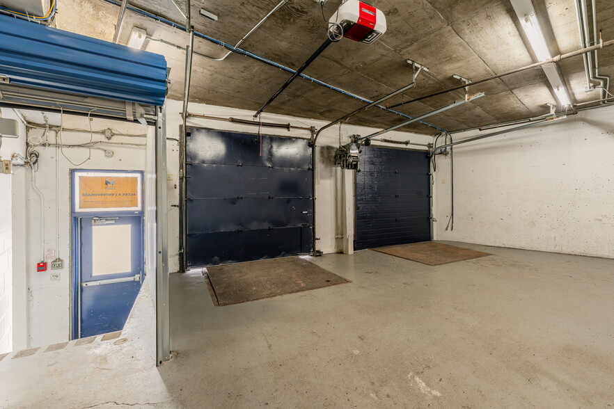 2707 Av Dollard, Montréal, QC à louer - Photo de l’immeuble – Image 1 sur 3
