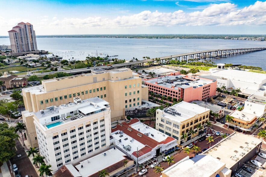 1520 Broadway, Fort Myers, FL à vendre - Aérien – Image 3 sur 4
