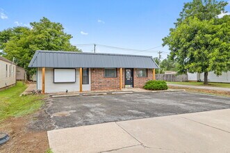 1600 S Choctaw Ave, El Reno, OK à louer Photo intérieure– Image 2 sur 22