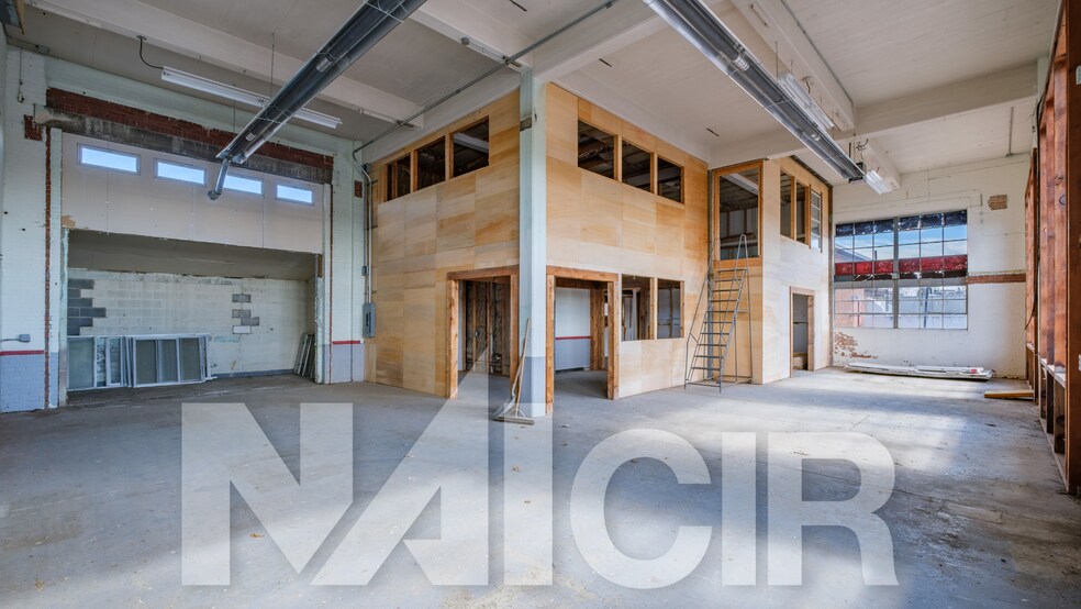 2121 Carbaugh Ave, Chambersburg, PA à vendre - Photo intérieure – Image 2 sur 4