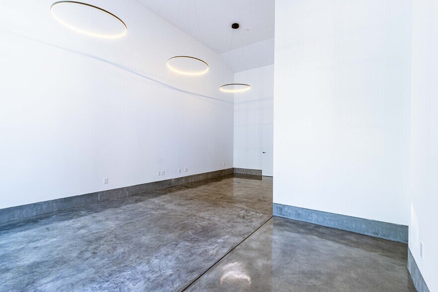 2422 3rd St, San Francisco, CA à louer - Photo de l’immeuble – Image 2 sur 8