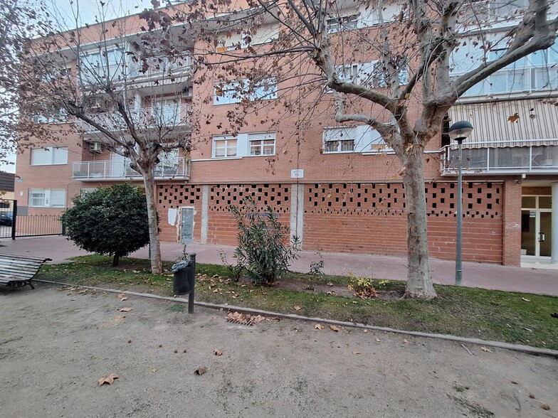 View Photo