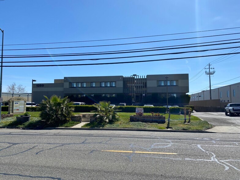 1350 Dell Ave, Campbell, CA à louer - Photo de l’immeuble – Image 1 sur 16