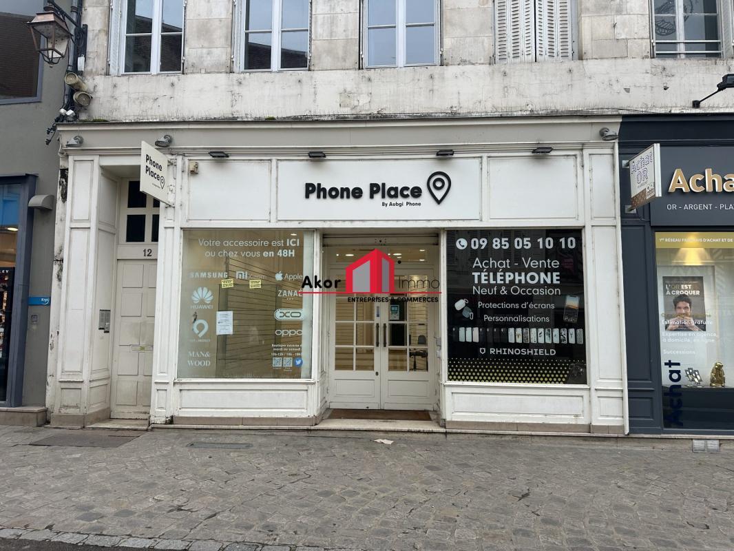12 Place Charles Surugue, Auxerre à vendre Photo de l’immeuble– Image 1 sur 7