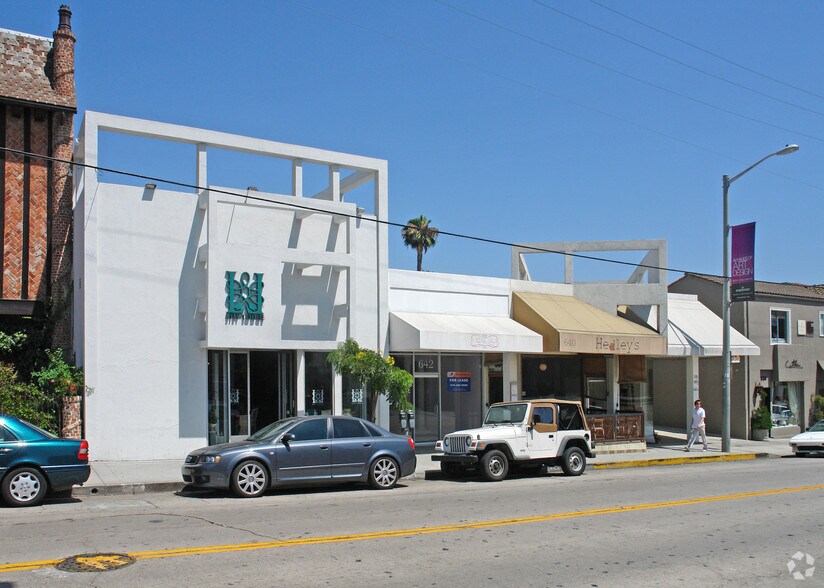 638-644 N Robertson Blvd, West Hollywood, CA à louer - Photo de l’immeuble – Image 2 sur 40