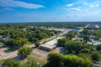 1300 N Anglin, Cleburne, TX - Vue aérienne vue de carte - Image1