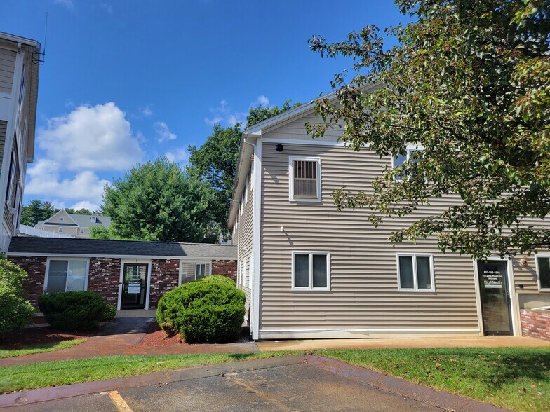 1565 Main St, Tewksbury, MA à vendre - Photo de l’immeuble – Image 3 sur 3