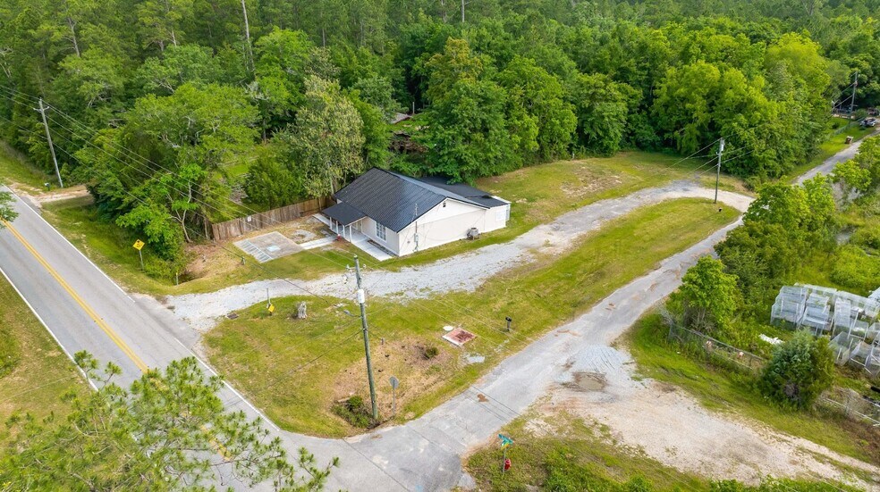 4848 Ward Basin Rd, Milton, FL à louer - Photo de l’immeuble – Image 3 sur 6