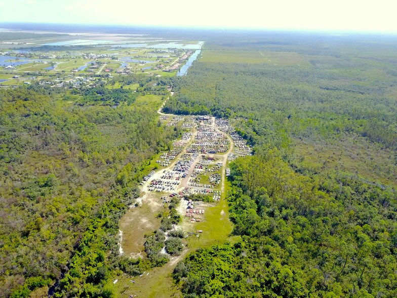 1607 Auto Ranch Rd, Naples, FL à vendre - Aérien – Image 3 sur 6