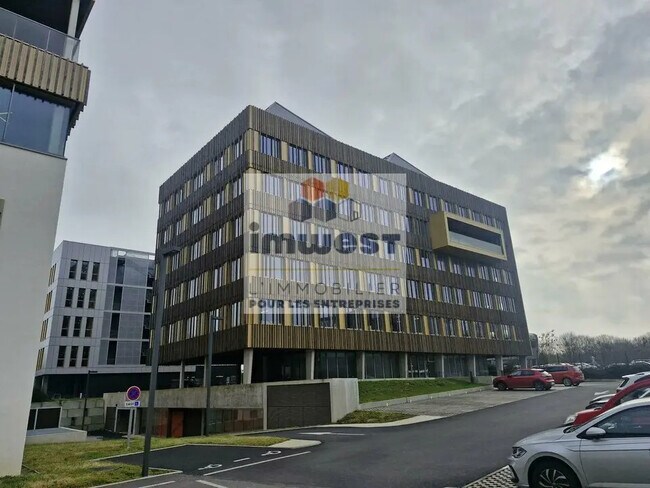 Plus de détails pour Bureau à louer