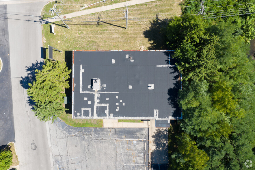 1650 Perrysburg Holland Rd, Holland, OH à louer - Photo de l’immeuble – Image 2 sur 3