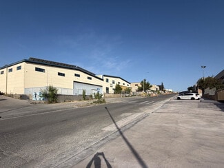 Plus de détails pour Industriel/Logistique à louer