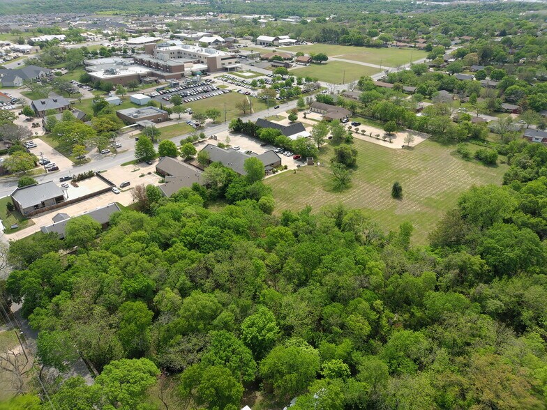 000 Foster Ln, Weatherford, TX à vendre - Photo de l’immeuble – Image 3 sur 27