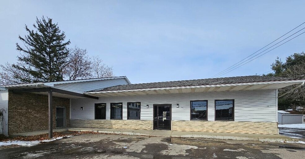 18-20 Franklin St, Dansville, NY à louer - Photo de l’immeuble – Image 1 sur 1